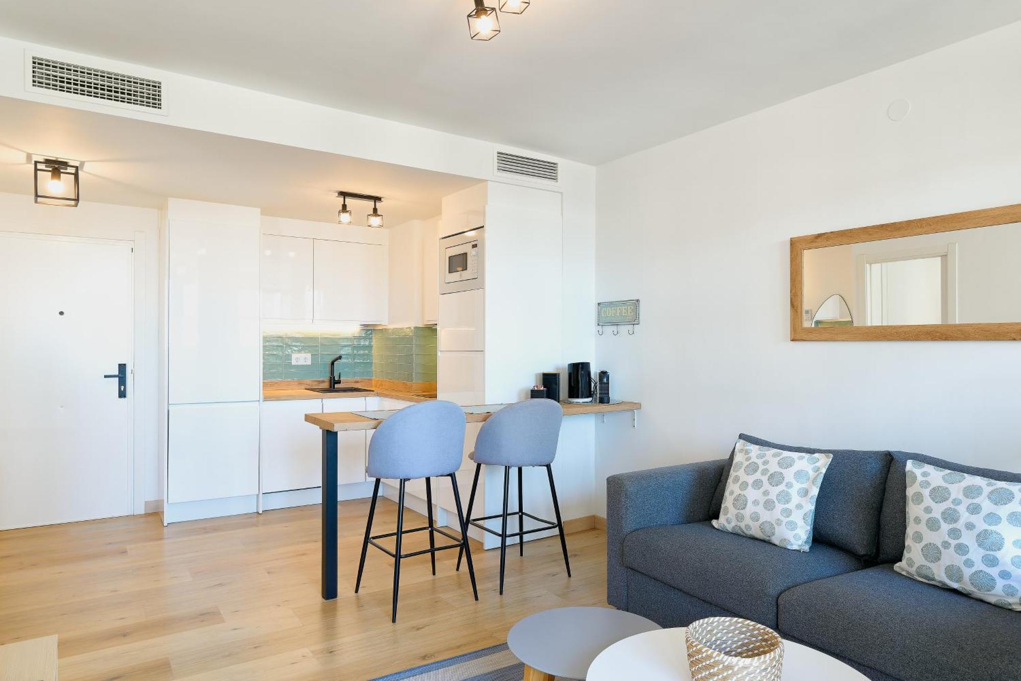 Hola Charming & Old Town Apartamento *